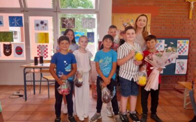 Dan škole, nagrađeni učenici  i oproštaj od četvrtaša u Budimcima